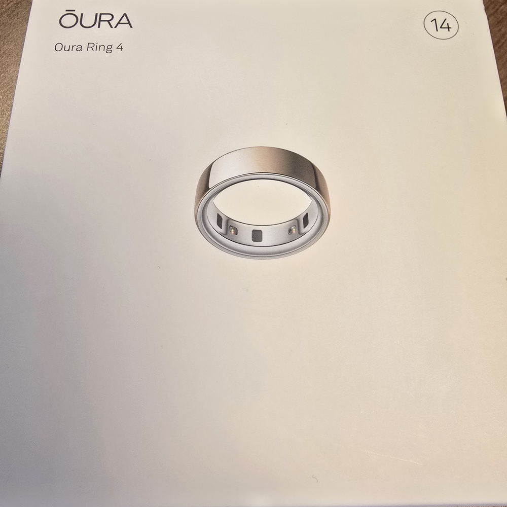 Oura Ring 4 Silver
